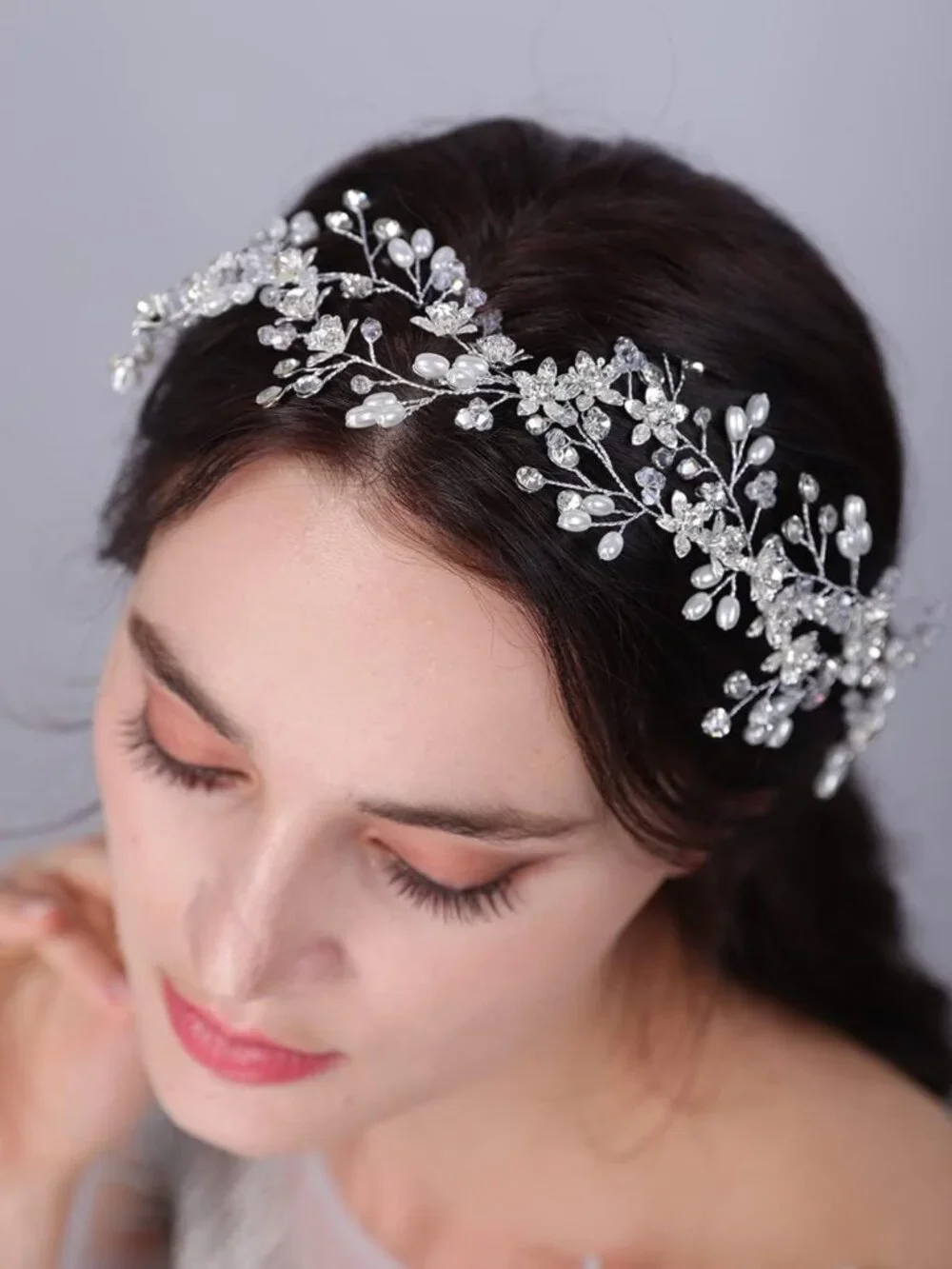 Vintage Crystal Flower Hair Vine - Bridal Pearl Rhinestone Headband for Weddings